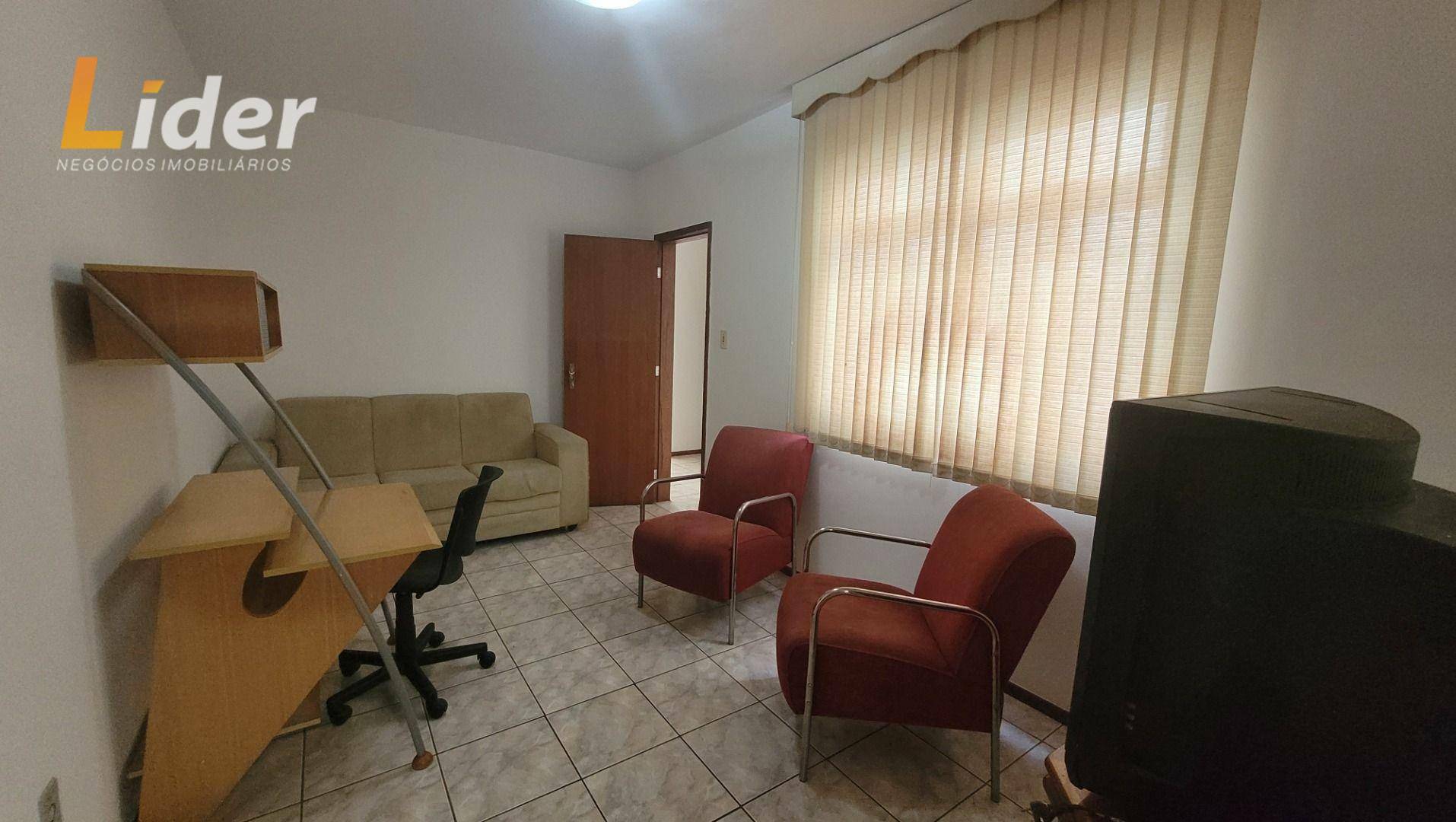 Apartamento para alugar com 2 quartos, 70m² - Foto 1