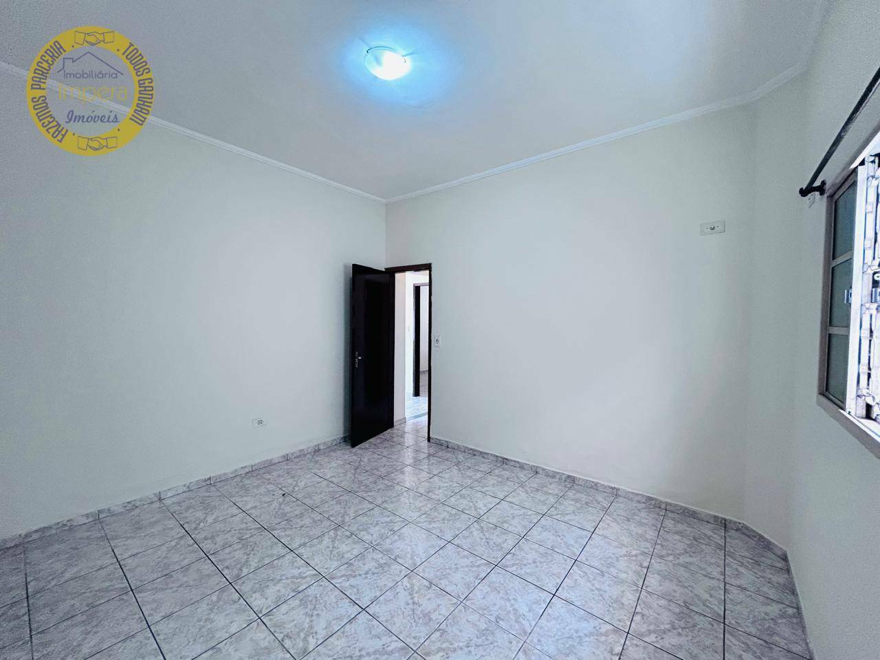 Casa à venda com 3 quartos, 180m² - Foto 19