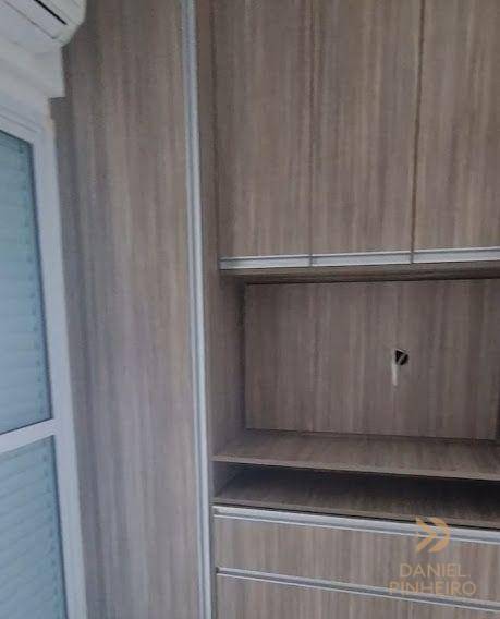 Apartamento à venda com 2 quartos, 80m² - Foto 14