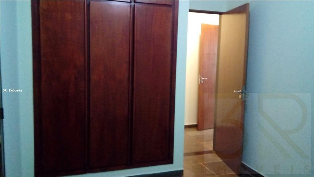 Apartamento à venda com 2 quartos, 70m² - Foto 11