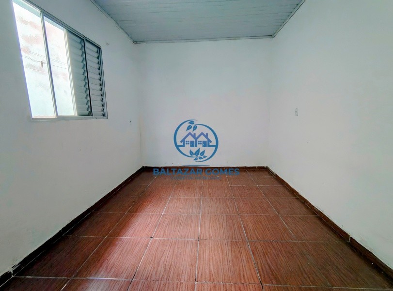 Casa à venda com 1 quarto, 85m² - Foto 4