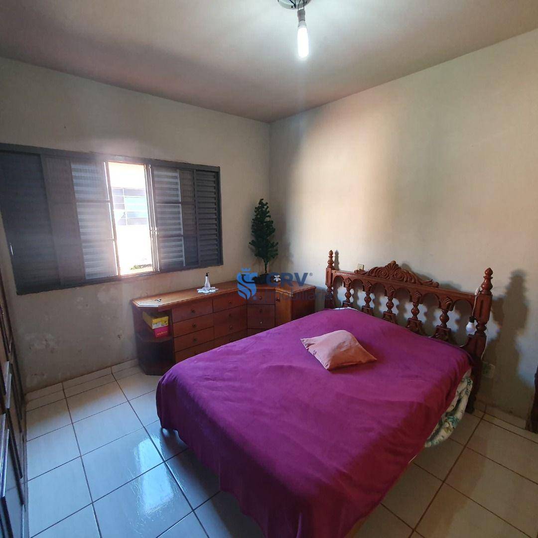 Casa à venda e aluguel com 3 quartos, 150m² - Foto 7