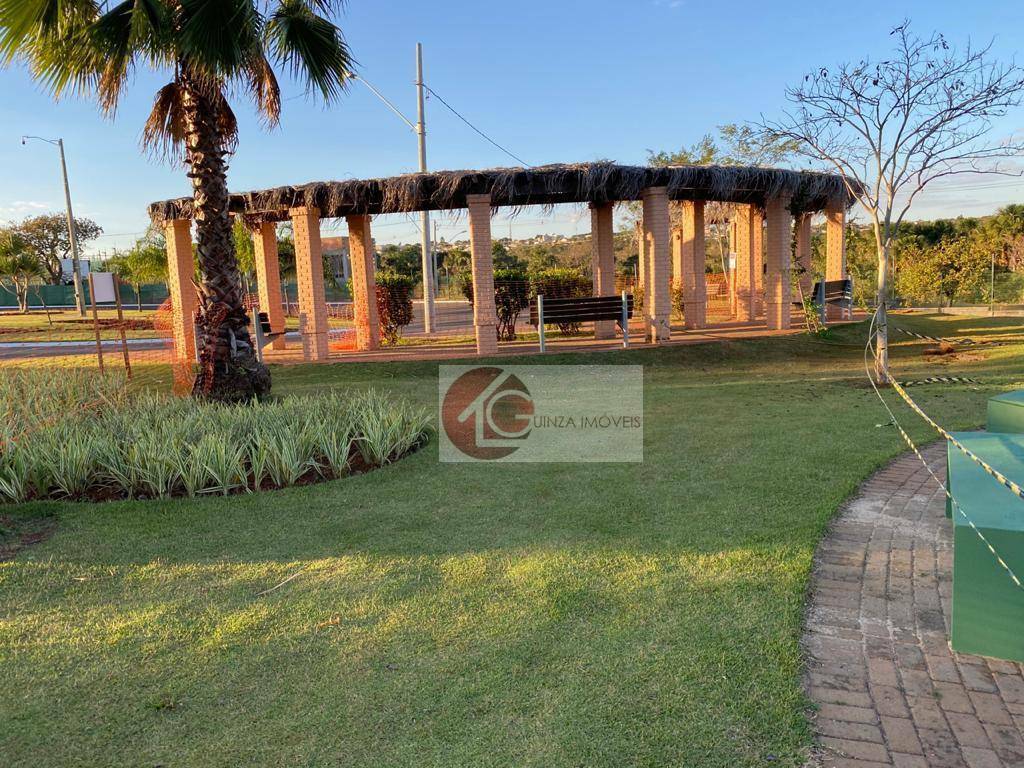 Casa de Condomínio à venda com 3 quartos, 201m² - Foto 22