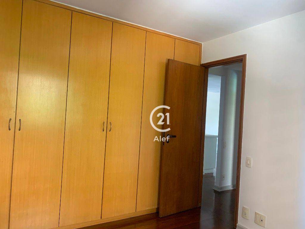 Apartamento para alugar com 2 quartos, 130m² - Foto 14