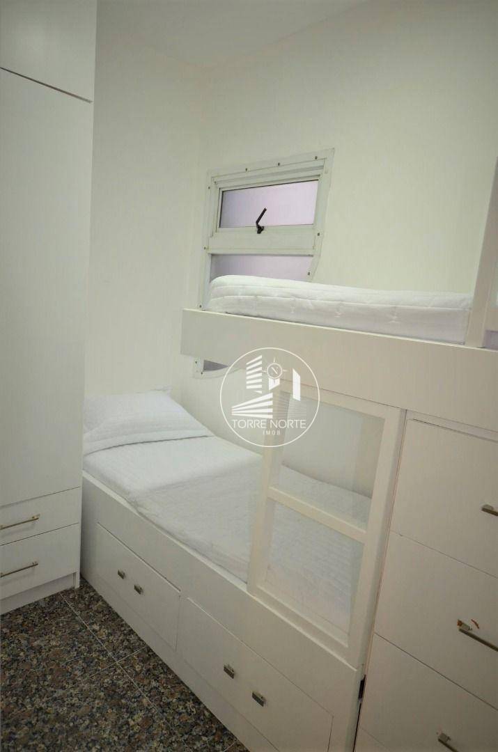 Apartamento à venda com 3 quartos, 280m² - Foto 30