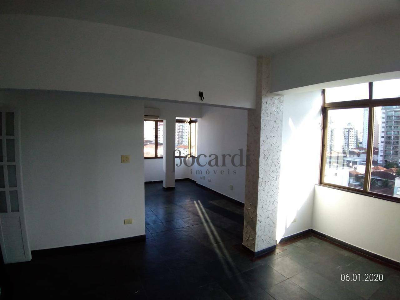 Apartamento para alugar com 3 quartos, 114m² - Foto 11