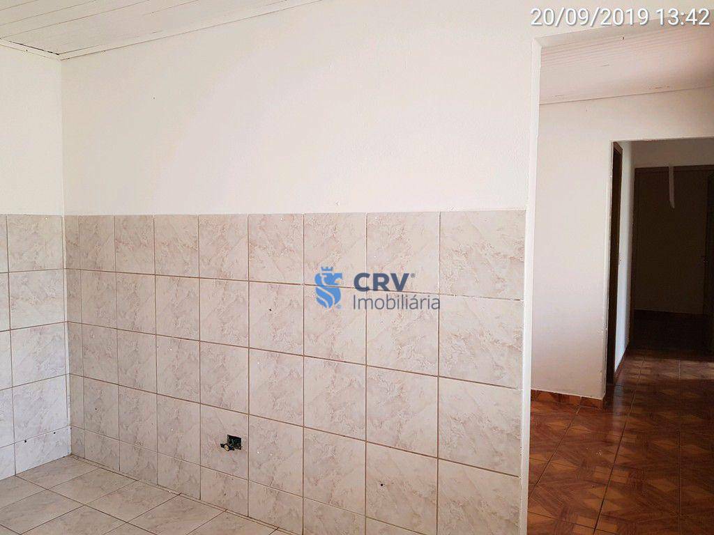 Casa para alugar com 2 quartos, 40m² - Foto 7