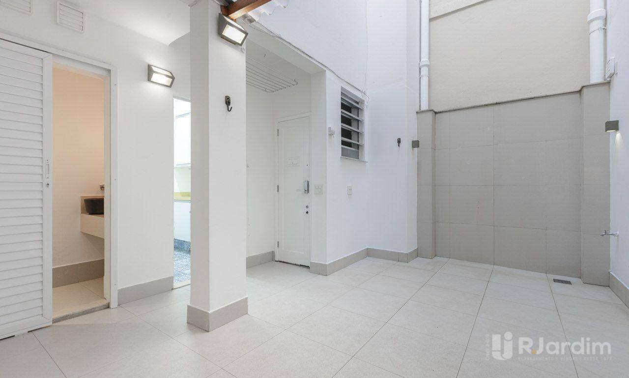 Apartamento para alugar com 3 quartos, 106m² - Foto 13