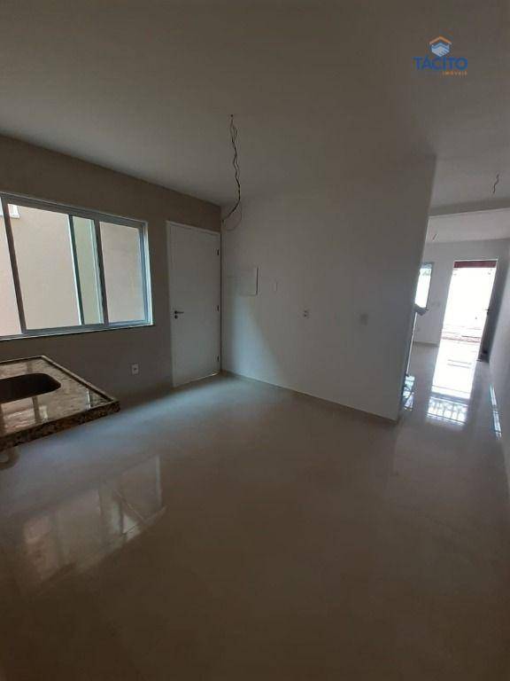 Casa à venda com 3 quartos, 131m² - Foto 8