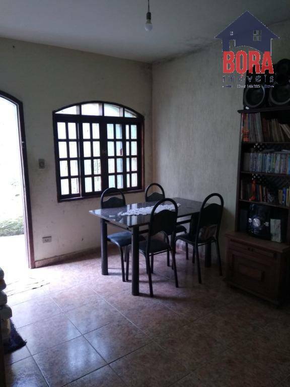 Casa à venda com 3 quartos, 200m² - Foto 16