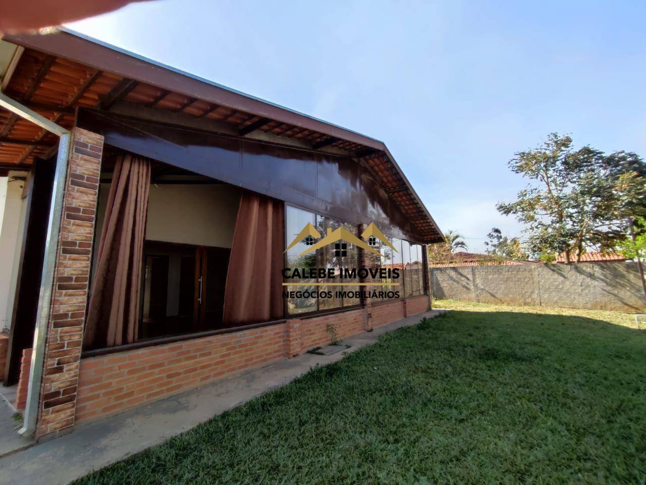 Chácara, 4 quartos, 1000 m² - Foto 1