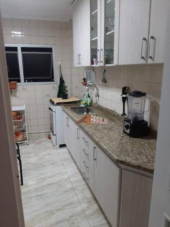 Apartamento à venda com 2 quartos, 56m² - Foto 19