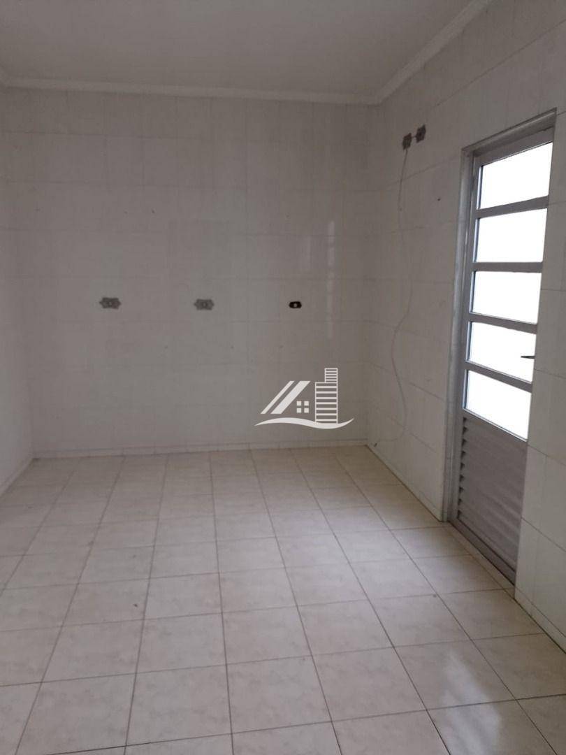 Casa à venda com 3 quartos, 327m² - Foto 26