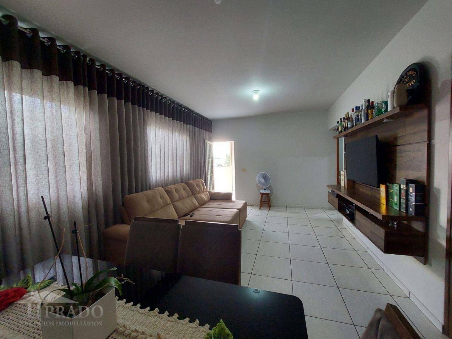 Casa à venda com 2 quartos, 73m² - Foto 4