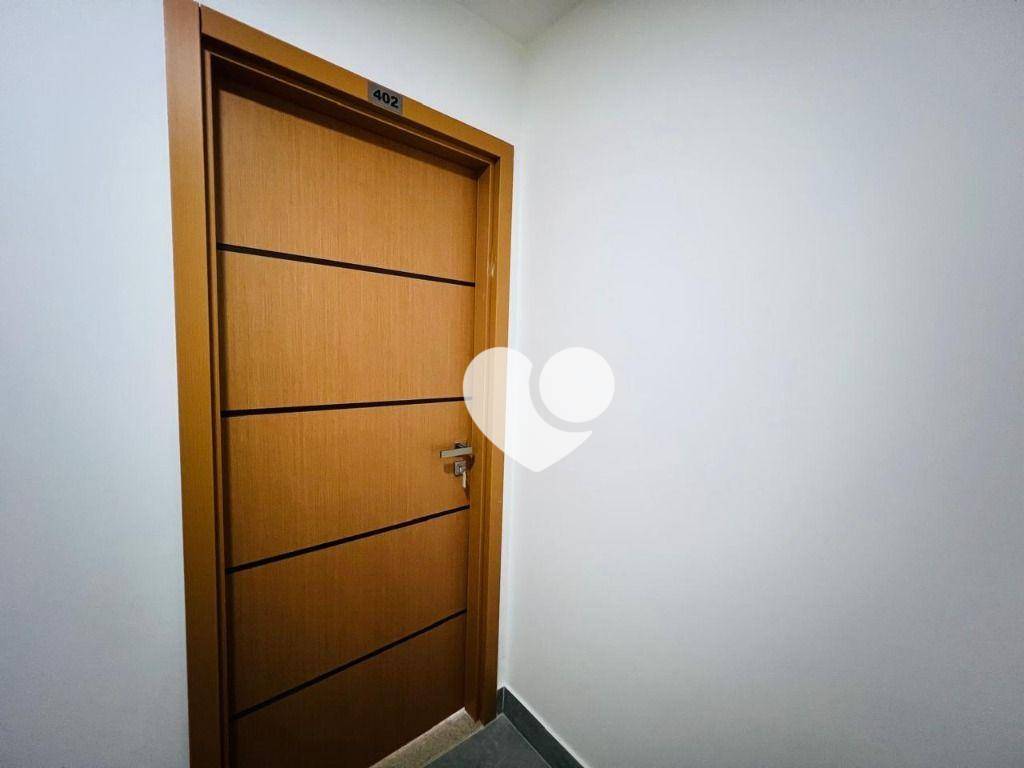 Apartamento à venda com 3 quartos, 100m² - Foto 3