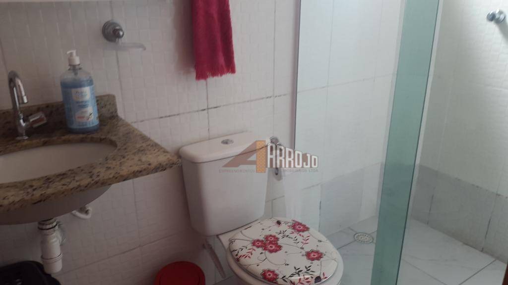 Sobrado à venda com 3 quartos, 150m² - Foto 7