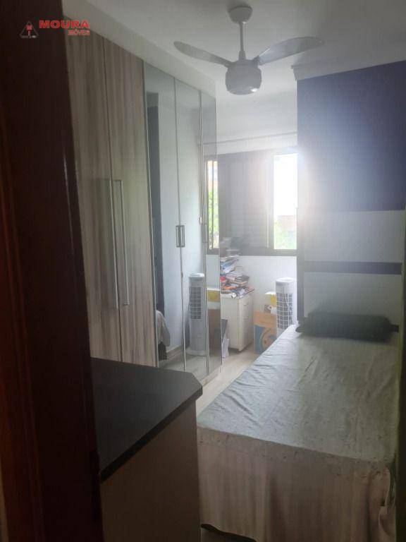 Apartamento à venda com 3 quartos, 93m² - Foto 13