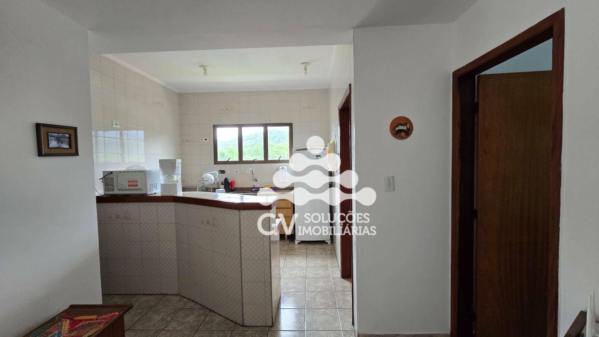 Apartamento à venda com 2 quartos, 76m² - Foto 4