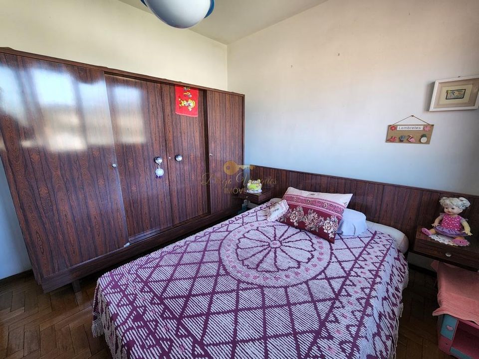 Casa à venda com 4 quartos, 360m² - Foto 11