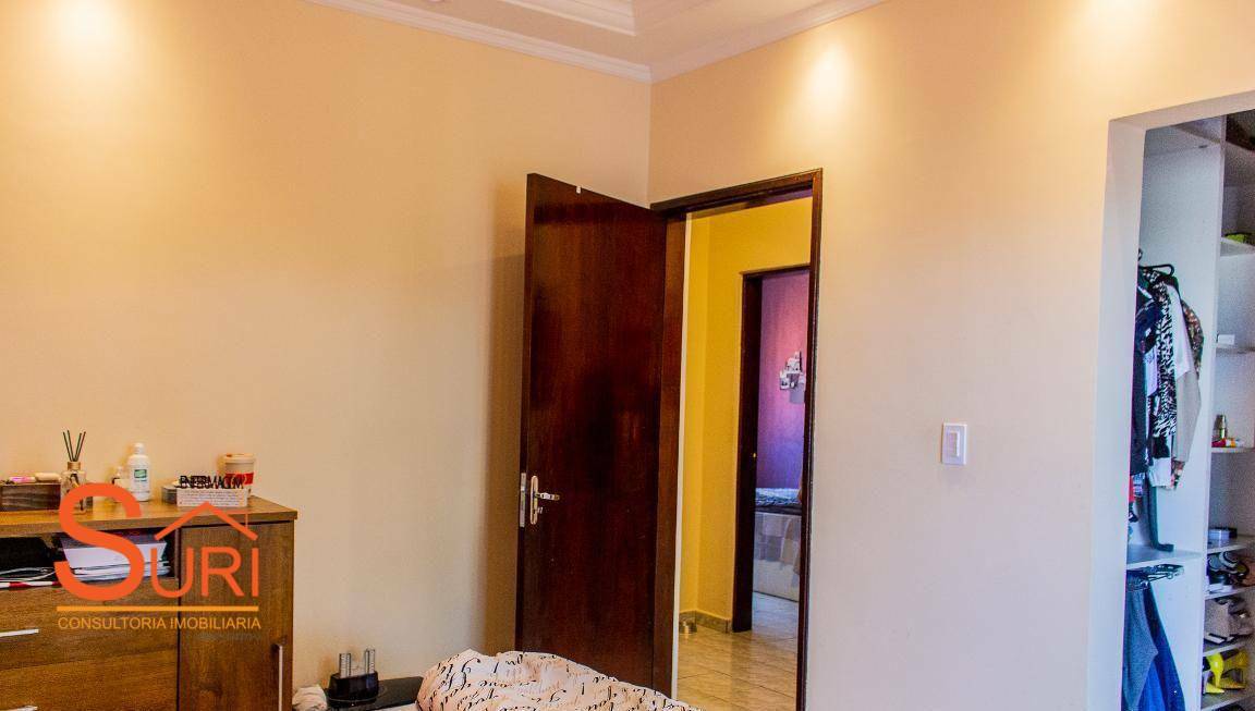 Sobrado à venda com 3 quartos, 234m² - Foto 27