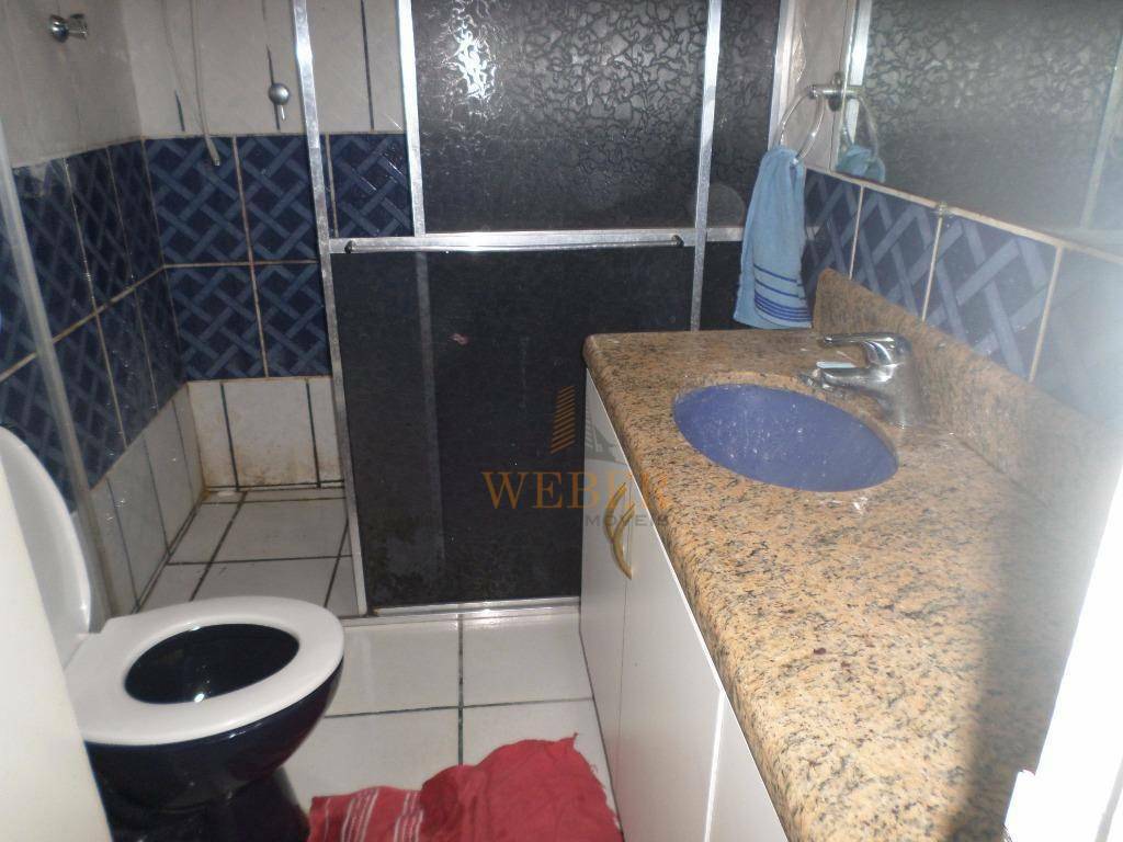 Casa à venda com 2 quartos, 80m² - Foto 25