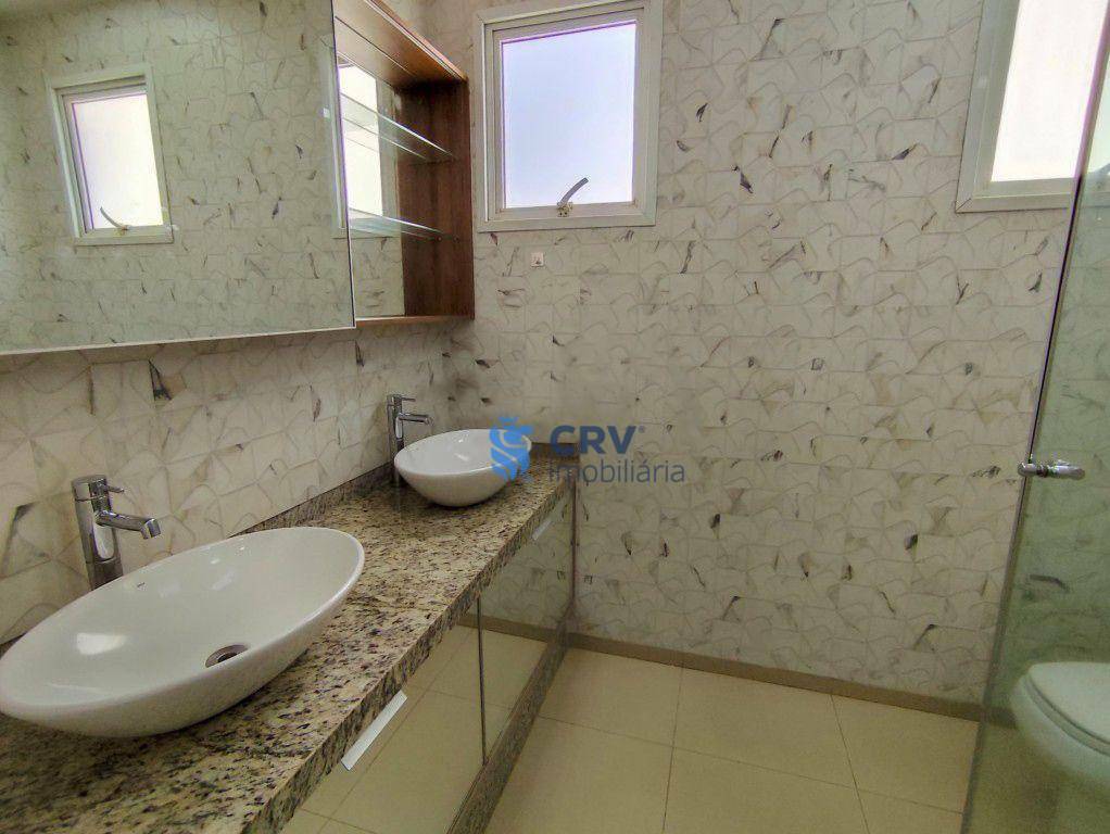 Apartamento para alugar com 3 quartos, 110m² - Foto 9