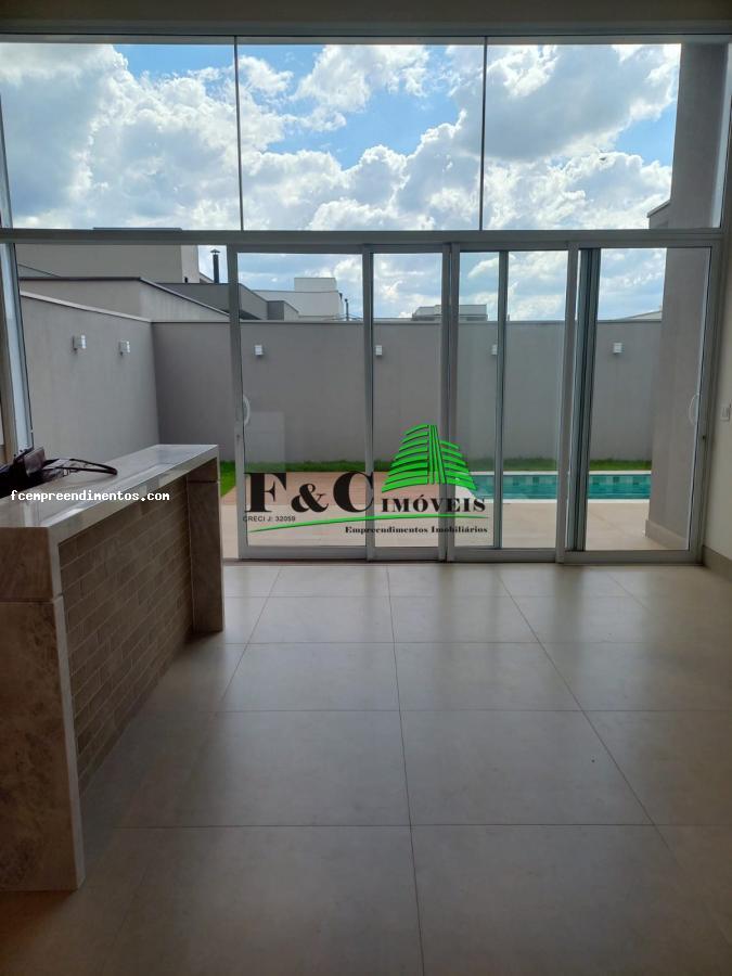 Casa de Condomínio à venda com 3 quartos, 360m² - Foto 2