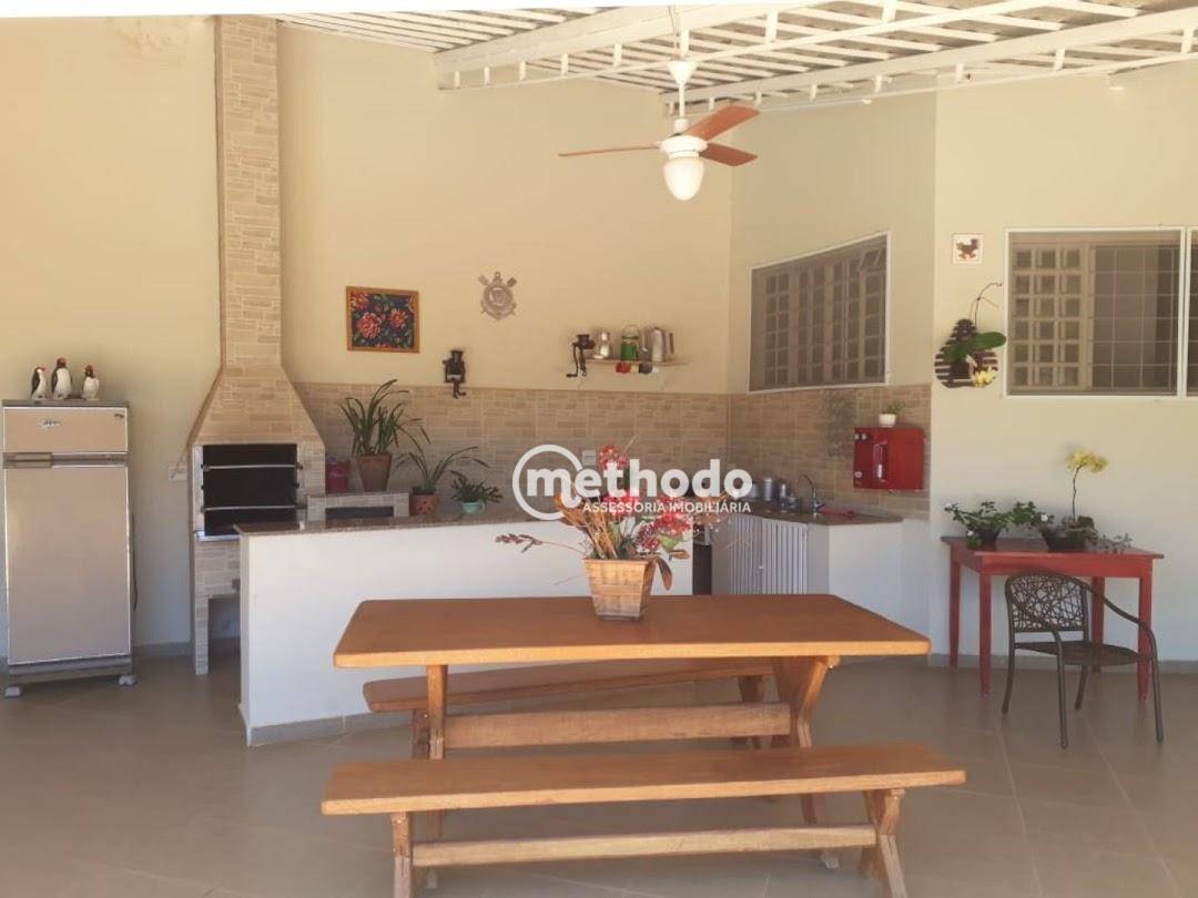 Chácara, 3 quartos, 270 m² - Foto 4