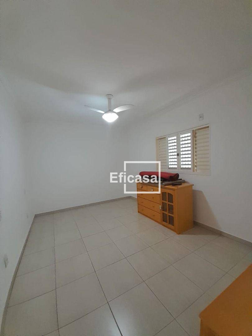 Casa à venda com 3 quartos, 296m² - Foto 34