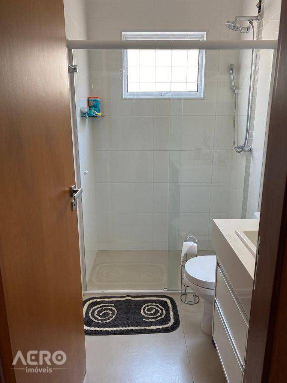Casa à venda com 3 quartos, 169m² - Foto 36