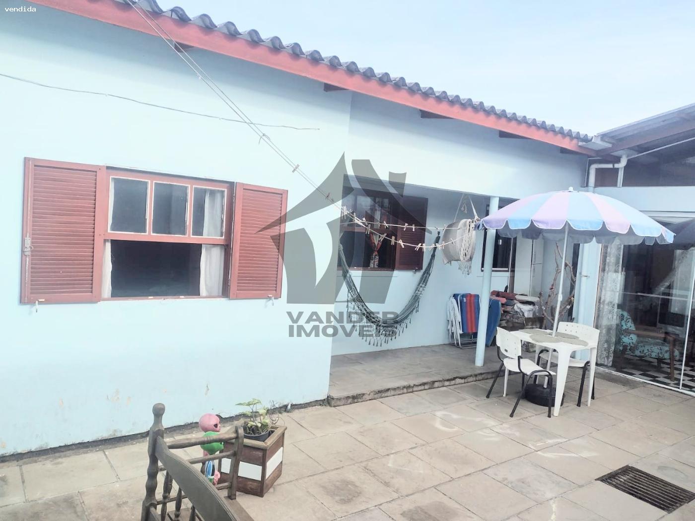 Casa à venda com 4 quartos, 300m² - Foto 10