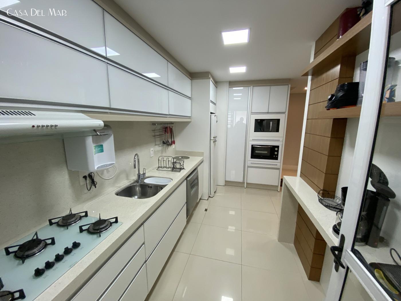 Apartamento à venda com 3 quartos, 135m² - Foto 20