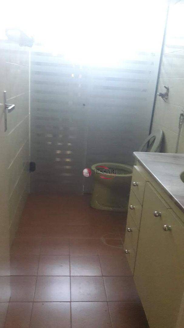 Apartamento para alugar com 2 quartos, 60m² - Foto 14