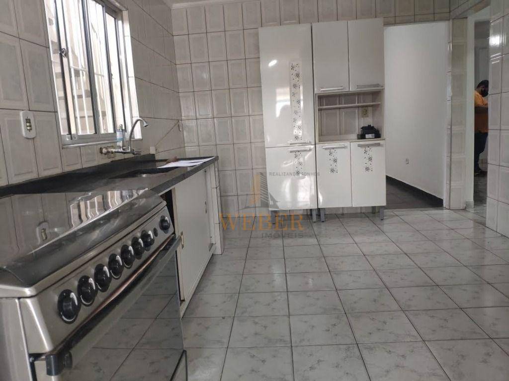 Casa à venda com 4 quartos, 120m² - Foto 29