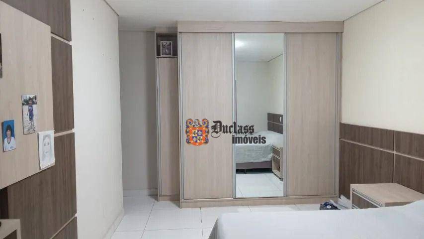 Casa à venda com 2 quartos, 190m² - Foto 12