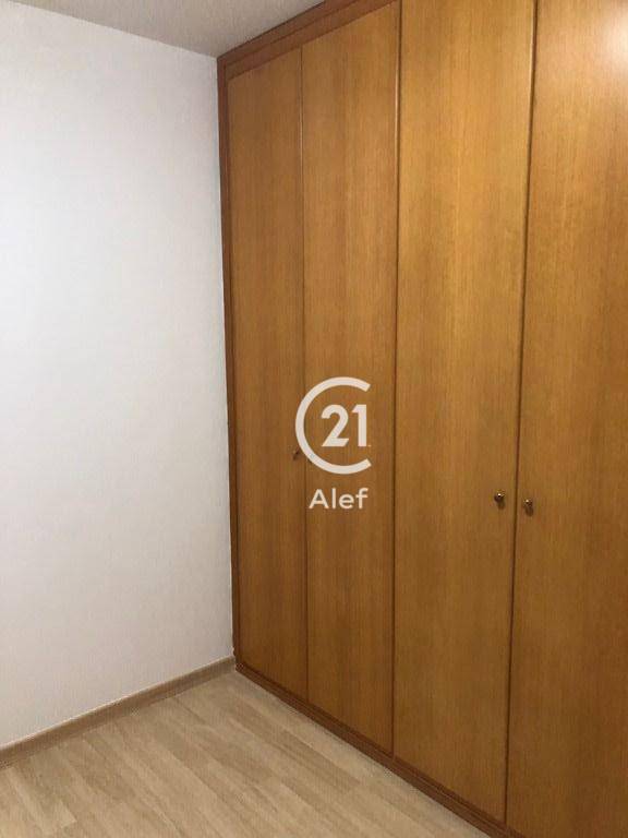 Apartamento para alugar com 3 quartos, 110m² - Foto 7