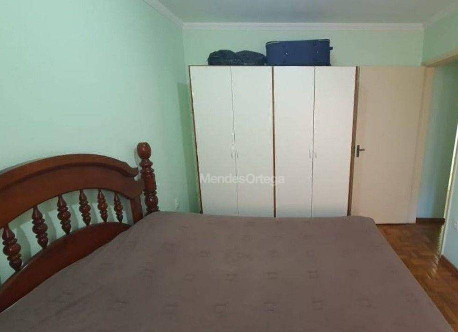 Apartamento para alugar com 2 quartos, 75m² - Foto 10