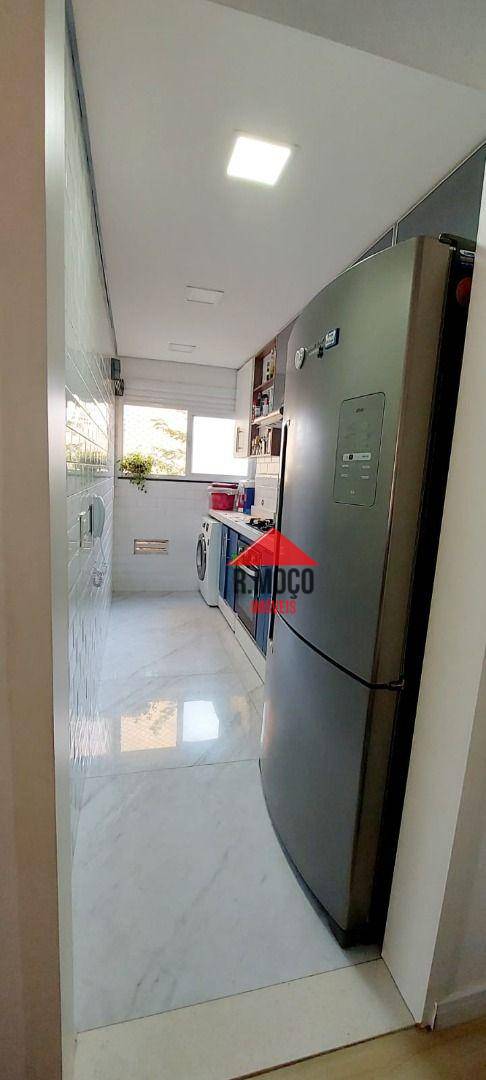 Apartamento à venda com 2 quartos, 45m² - Foto 9