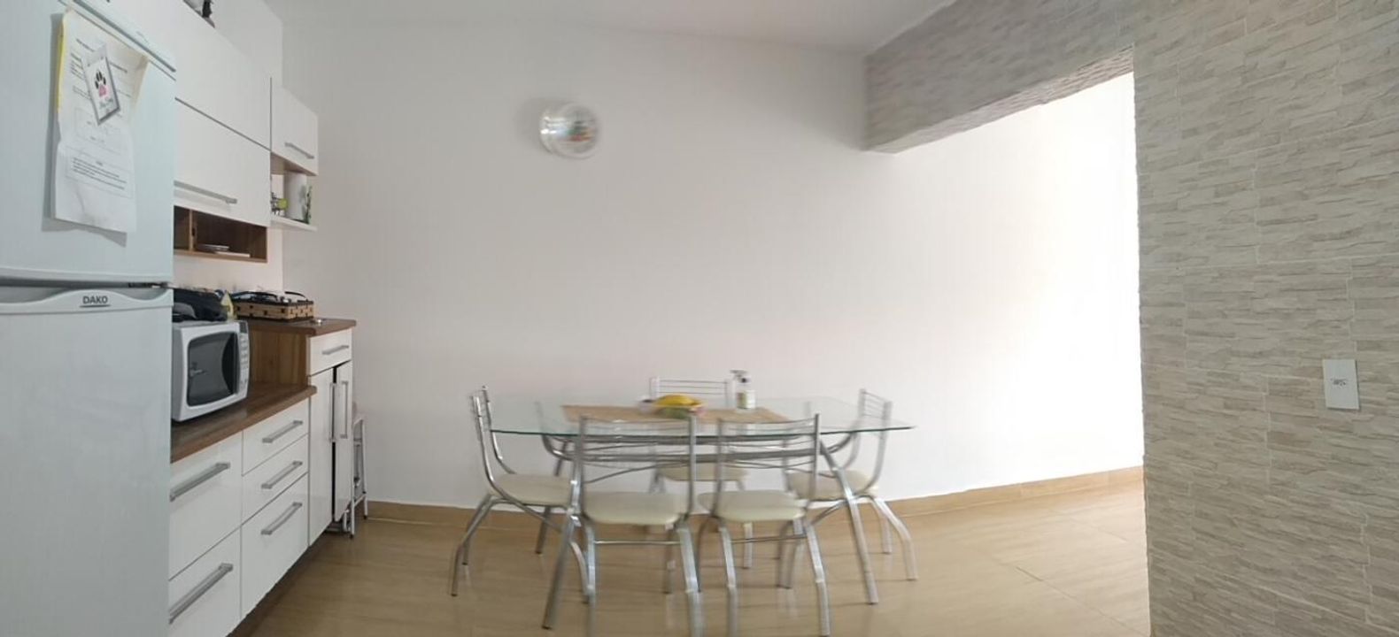 Casa à venda com 2 quartos, 161m² - Foto 11