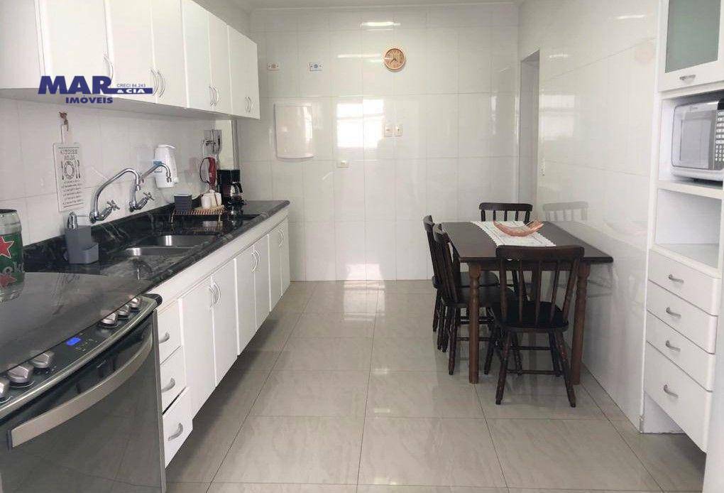 Apartamento à venda com 3 quartos, 140m² - Foto 12