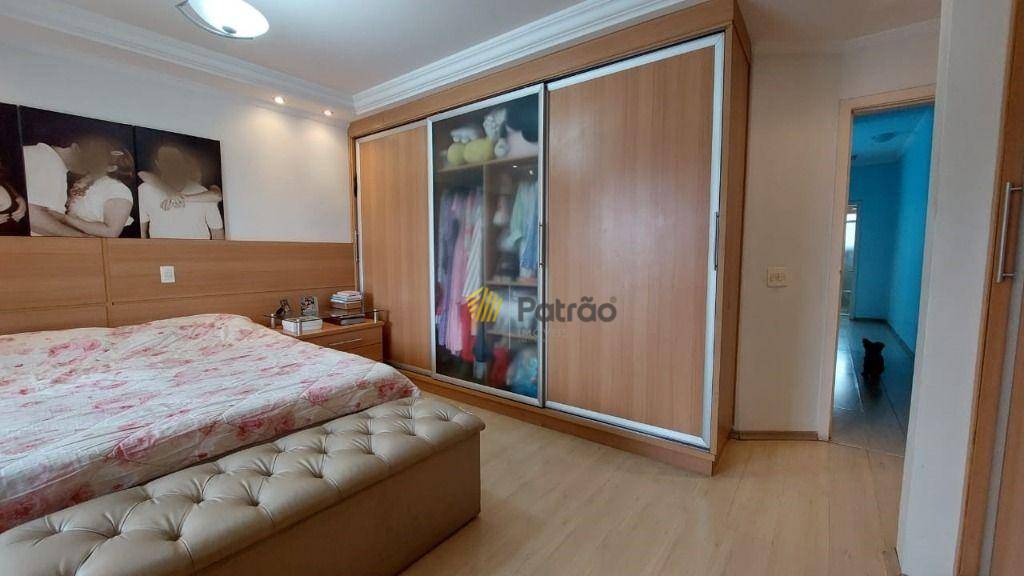 Sobrado à venda com 3 quartos, 220m² - Foto 21