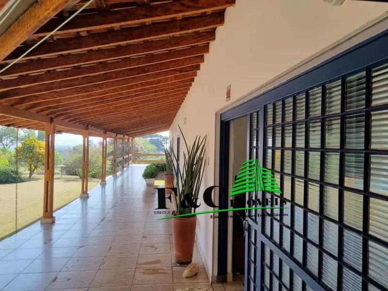 Chácara à venda com 8 quartos, 20000m² - Foto 22