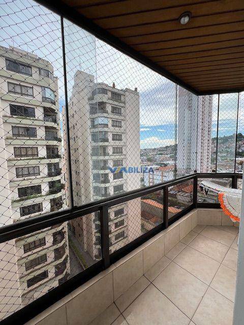 Apartamento à venda com 3 quartos, 162m² - Foto 21