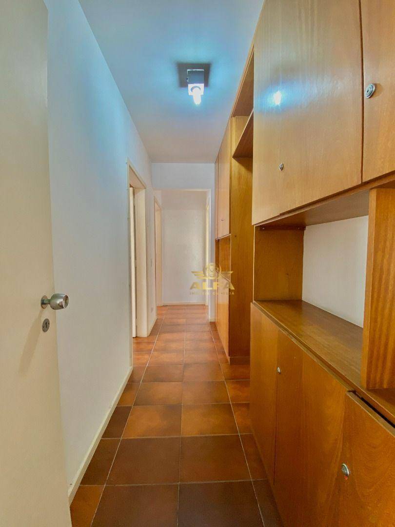 Apartamento à venda com 3 quartos, 170m² - Foto 6