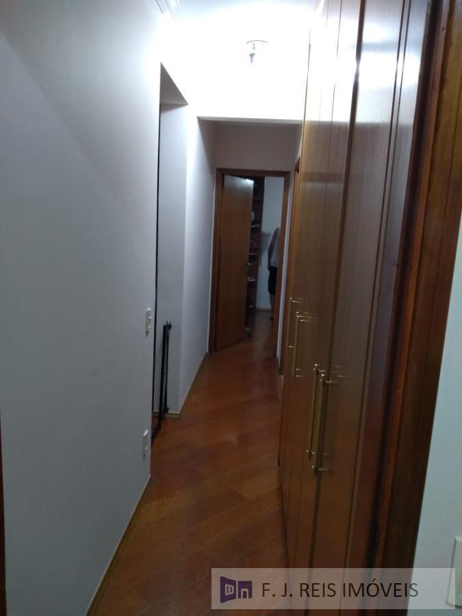 Apartamento à venda com 3 quartos, 140m² - Foto 16