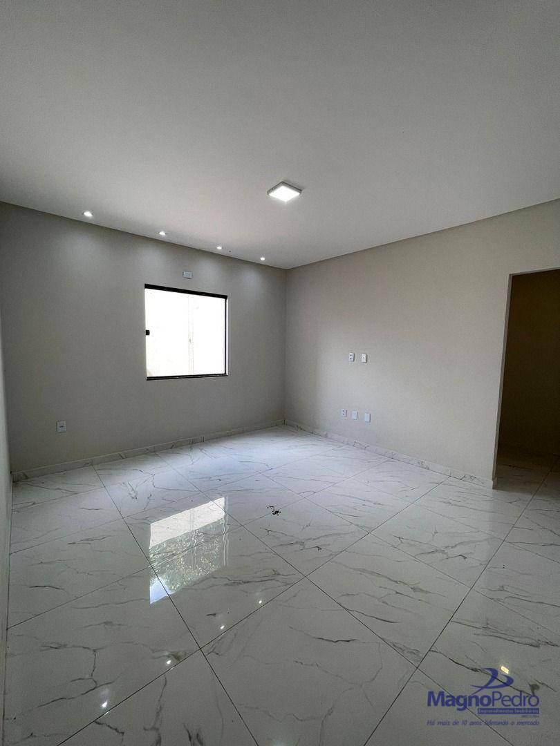 Casa à venda com 3 quartos, 110m² - Foto 12