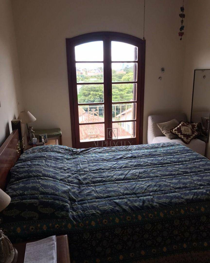 Casa de Condomínio à venda com 4 quartos, 350m² - Foto 15