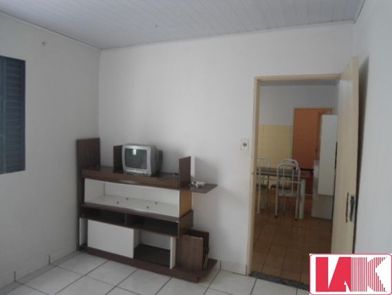 Casa para alugar com 1 quarto, 35m² - Foto 14