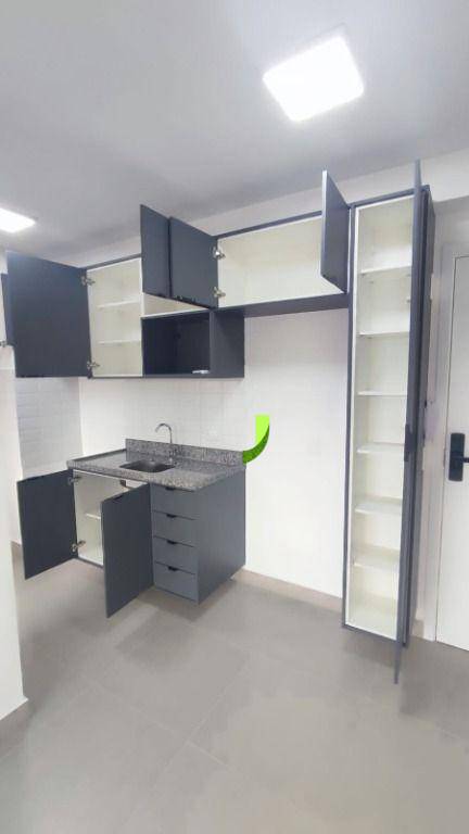 Apartamento para alugar com 2 quartos, 40m² - Foto 5