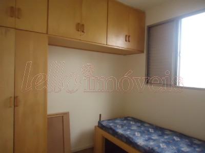 Apartamento para alugar com 4 quartos, 300m² - Foto 12